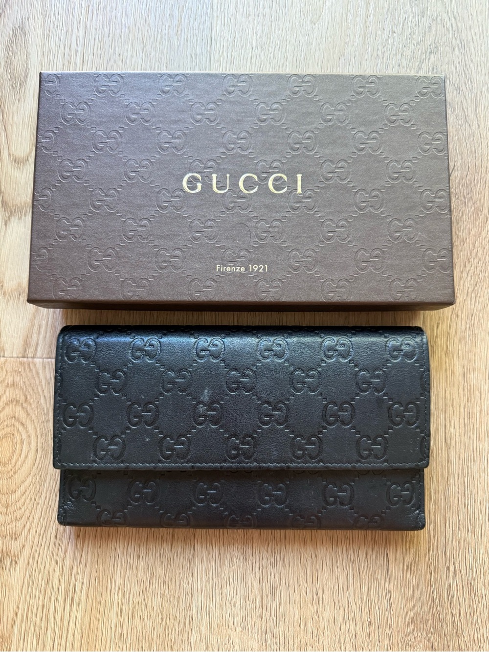 Gucci Black Embossed GG Leather Card & Key Holder